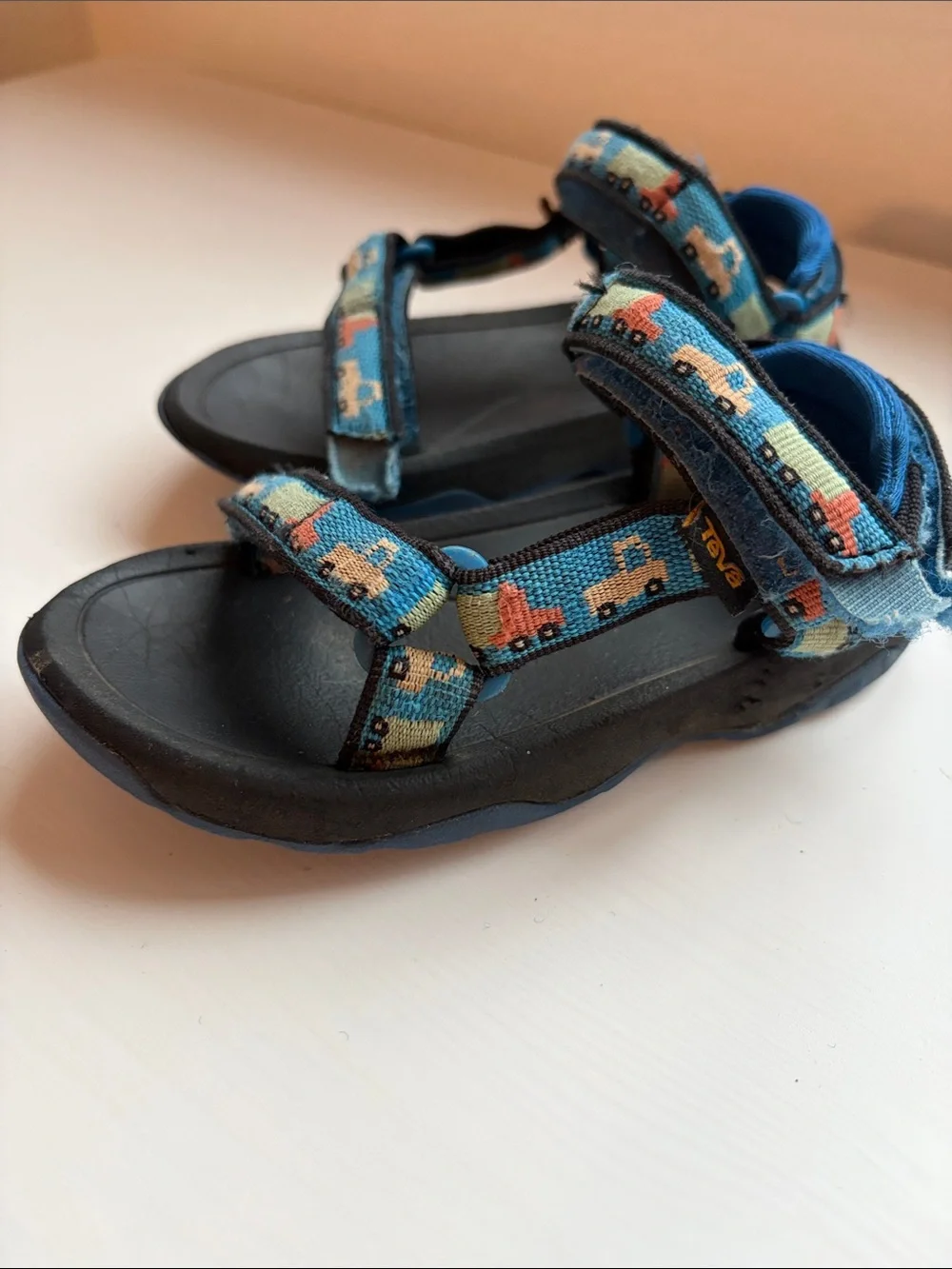 Teva Toddler’s Hurricane XLT Jr Sandals Size 8T